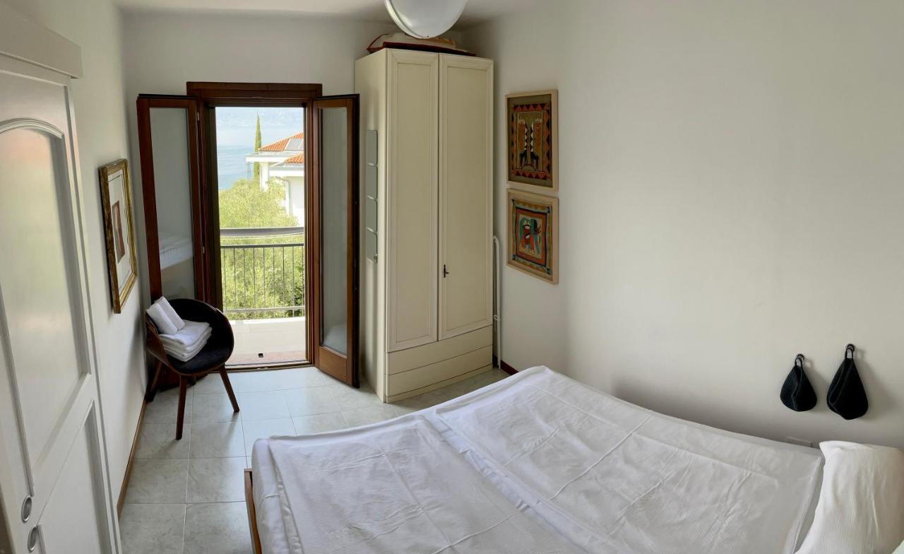 Casa Prima Vista Apartment Torri Del Benaco Exterior photo